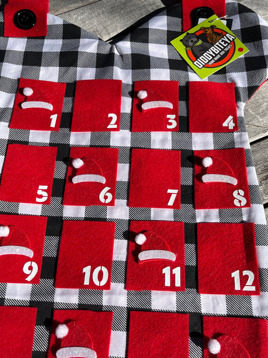 Bluffalo Santa Hat Advent Calendar - 25 days of Christmas
